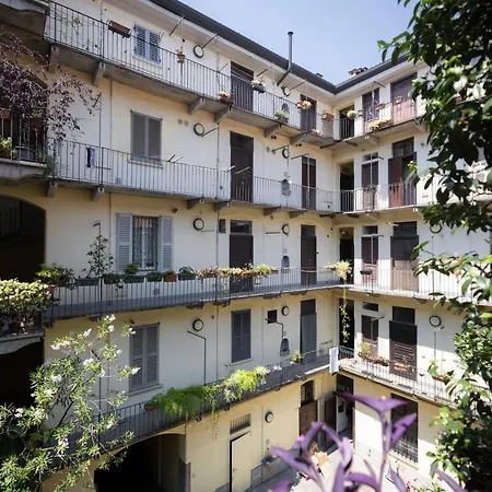 Elegant Navigli View Loft Appartement Milan