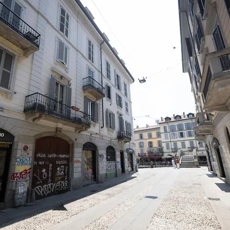 Elegant Navigli View Loft Appartement